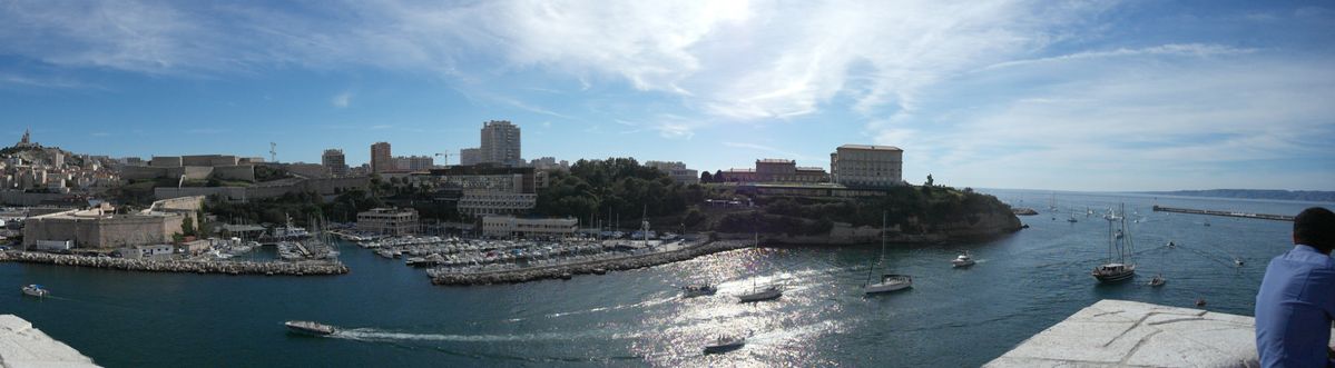 Entrée du Vieux-Port de Marseille